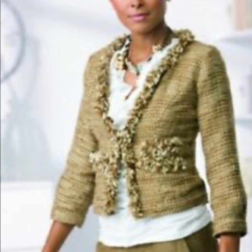 Cabi tan tweed distressed 3 hook closures 3/4 sleeve jacket